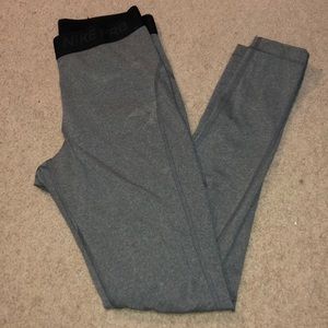 Women’s grey full length Nike Pro leggings